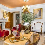 Venetian Hill House